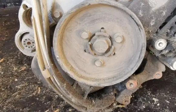 Peugeot 206 Crankshaft pulley