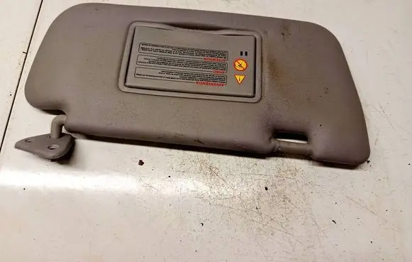 Nissan Primera Sun visor 
