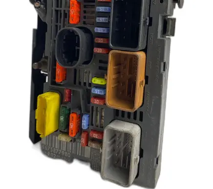 Fuse box set