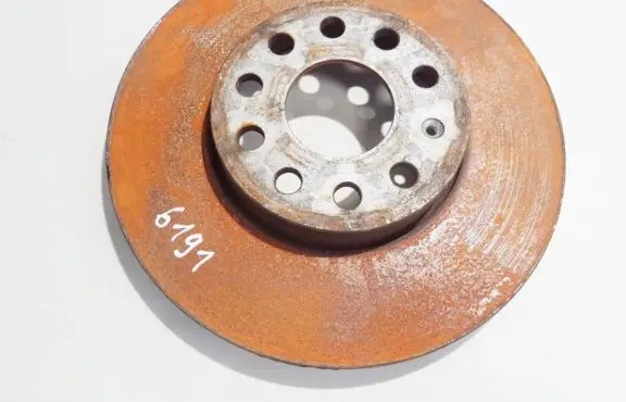 Volkswagen Golf VII Front brake disc ventiliuojamas