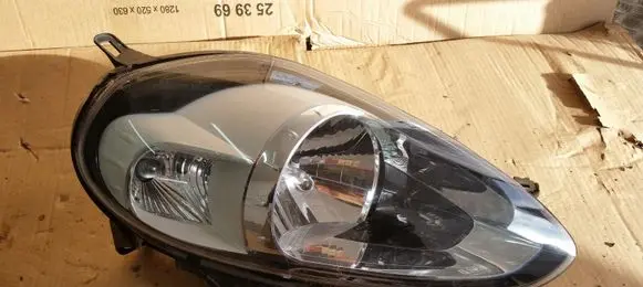 Fiat Punto Evo Headlight/headlamp 69784