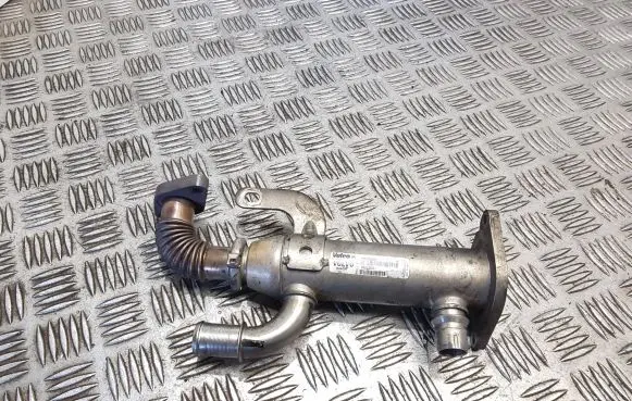 Ford Focus EGR valve cooler 8653691 993062H H44GA