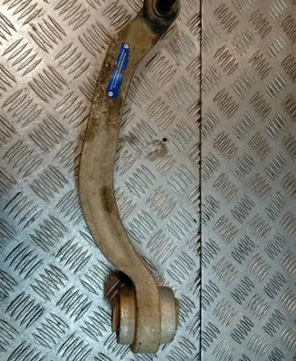 Volkswagen PASSAT B5 Front lower control arm/wishbone 1160508300HD