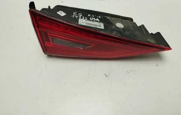Audi A3 S3 8V Tailgate rear/tail lights 8V5945093J 81220112