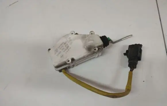 Ford Galaxy Central locking motor 951W98241AB