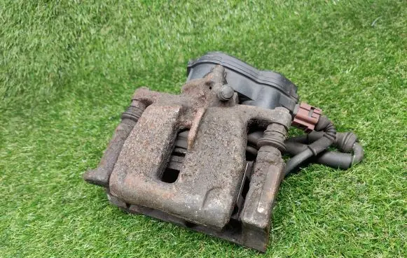 Audi A4 S4 B8 8K Rear brake caliper 32335478E