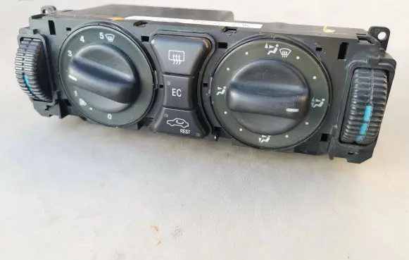 Mercedes-Benz E W210 Climate control unit 2108302885 9140010317