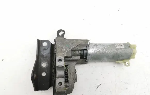 Porsche Cayenne (9PA) Seat adjustment motor 0130002531