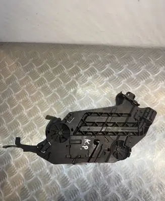 Skoda Octavia Mk2 (1Z) Headlight/headlamp mounting bracket LI17035201