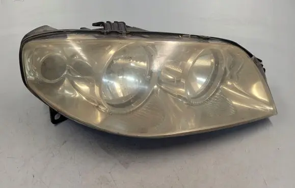 Fiat Punto (176) Headlight/headlamp 