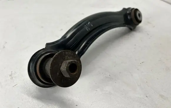 Dodge Charger Rear control arm 68045330AC 5328AA