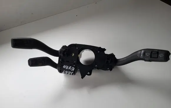 Seat Exeo (3R) Indicator stalk
