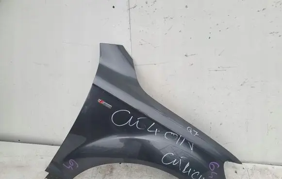 Audi Q7 4L Fender
