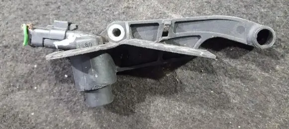 Peugeot 206 Crankshaft position sensor 9625423880