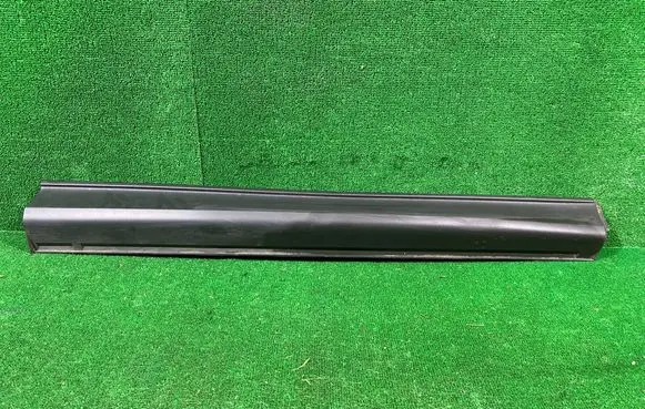 Mazda CX-5 II Front door trim (molding) KB7W51RA1
