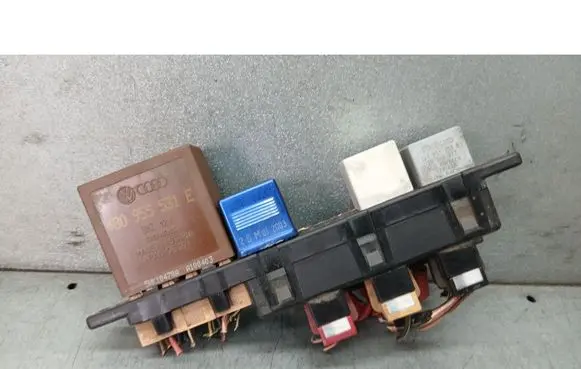 Audi A6 Allroad C5 Fuse box set 8L0941822A