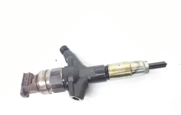 Subaru Forester SH Fuel injector 16613AA030