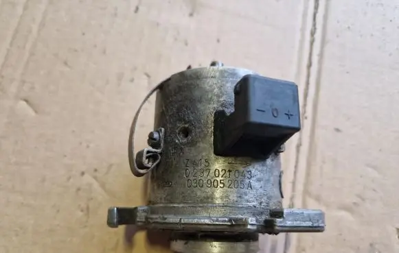 Porsche Macan (95B) Spark distributor 030905205A