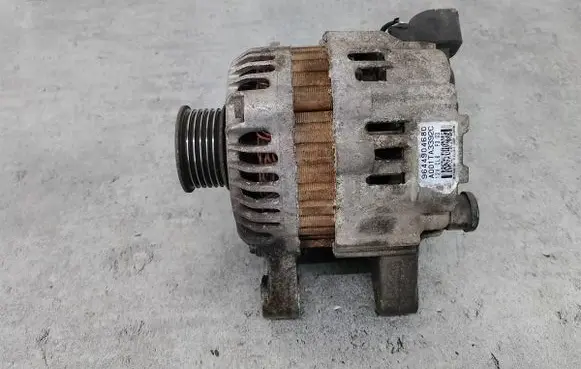Citroen C3 Generator/alternator 9644904680