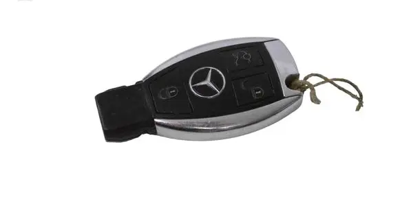 Mercedes-Benz E C207 W207 Ignition key/card 