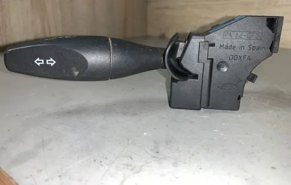 Ford Focus Indicator stalk 1S7T13335AE 1S7113335AE G3AJG13A