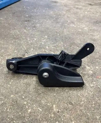 BMW X5 E70 Engine bonnet (hood) release handle 7148521 7148523