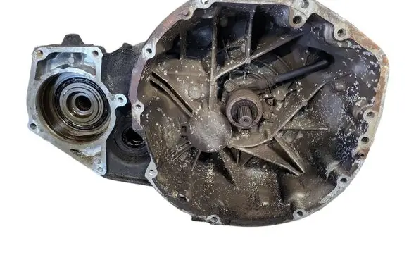 Manual 6 speed gearbox