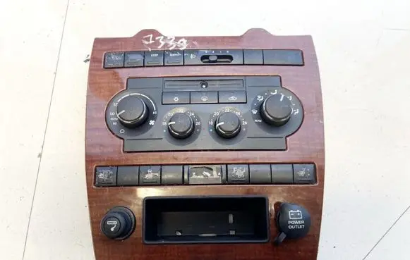 Jeep Grand Cherokee (WK) Other interior part 68271f