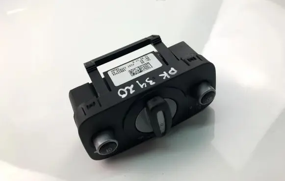 Ford Galaxy Light switch AG9T13A024AA