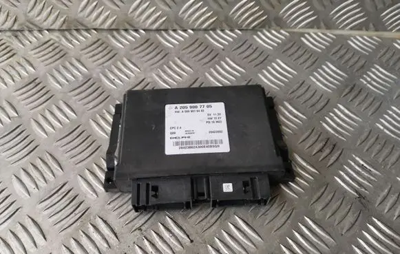 Mercedes-Benz C W205 Other control units/modules A2059007705 A0009016402