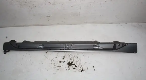 BMW X2 F39 Sill 8069154