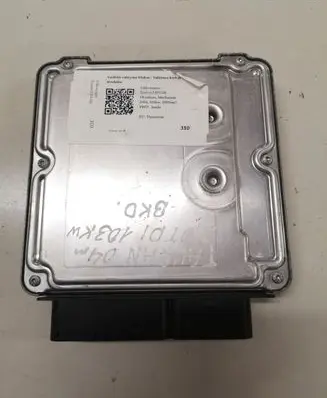 Volkswagen Touran I Engine control unit/module 0281011906 03G906016BQ