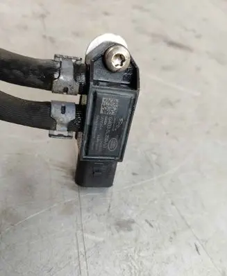 Jaguar XE Exhaust gas pressure sensor g4d35l200ab