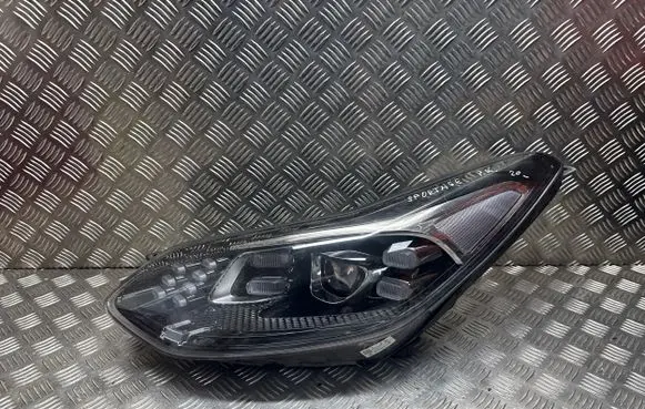 KIA Sportage Headlight/headlamp 92101F1510 L009L510020117