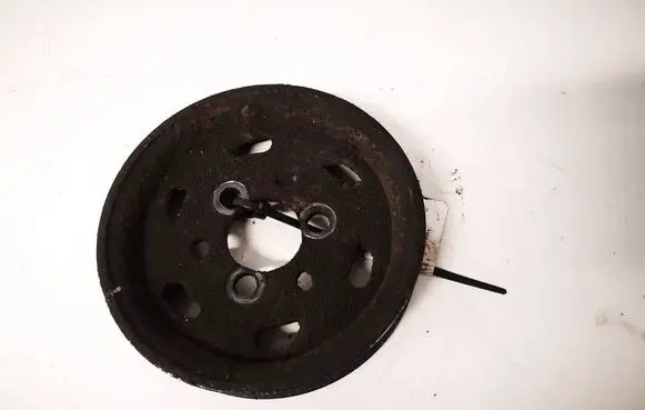 Volkswagen Golf IV Power steering pump pulley 