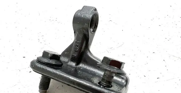 Mercedes-Benz B W245 Rear door upper hinge RE48B