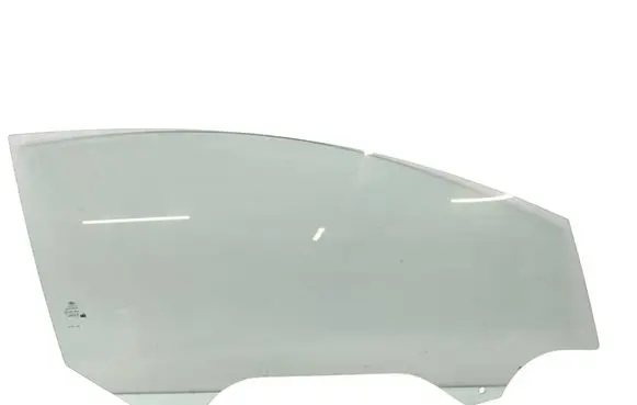 Ford Fiesta Front door window glass four-door 8A61-B21410-A