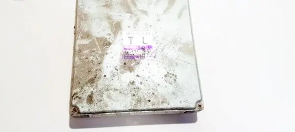 Nissan Sunny Engine control unit/module 2371099r09 407913123