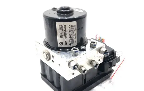 BMW 3 E90 E91 ABS Pump 6776055