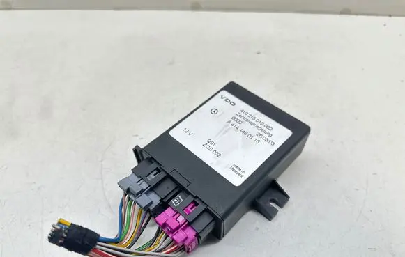Mercedes-Benz Vaneo W414 Door central lock control unit/module A4144460116 410215012002