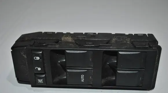 Dodge Caliber Electric window control switch 56040691AD