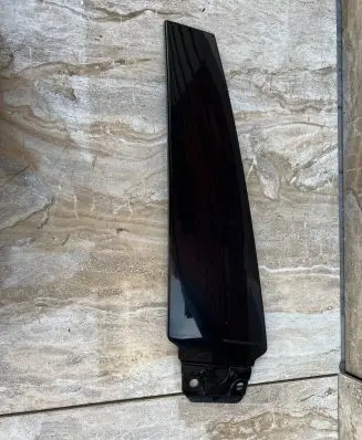 Maserati Ghibli (B) pillar trim (top) 6700247870