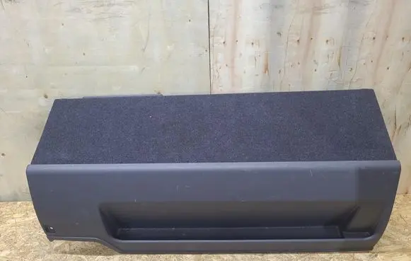 Toyota Prius+ (ZVW40) Tailgate/boot lid cover trim 5841547060