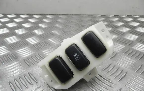 Mitsubishi Lancer VIII ESP (stability program) switch 3K26 T7394