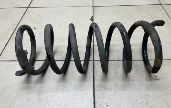 Volvo V60 Rear coil spring