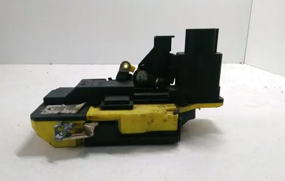 Volvo S80 Front door lock