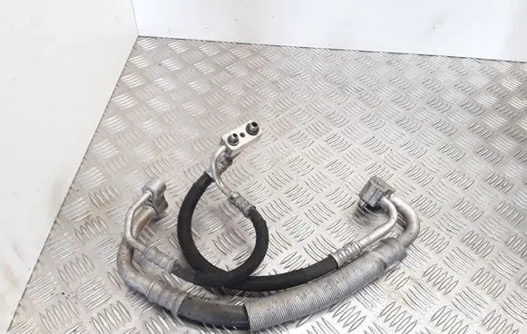 Opel Meriva A Air conditioning (A/C) pipe/hose 
