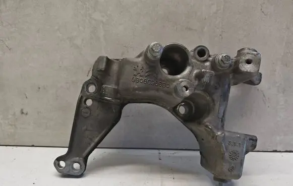 Peugeot 3008 II Generator/alternator bracket 9808696680
