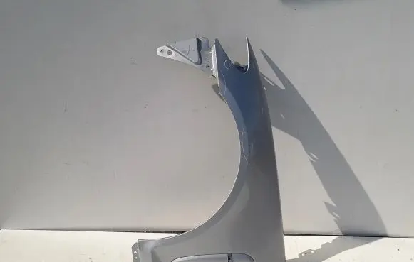 Jaguar XF Fender