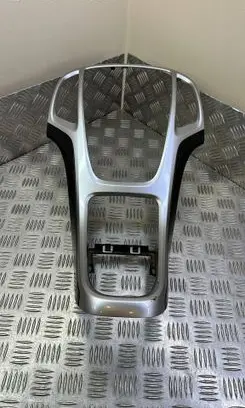 Opel Astra J Radio/GPS head unit trim 13349237